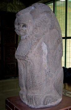 Basalt statue of a crouching lion, Eridu (ca. 3000 BCE)