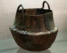 Copper vase from Ur
